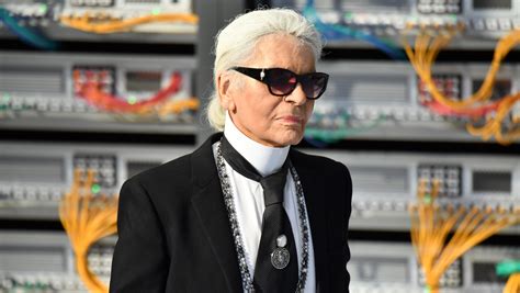 who took over chanel after karl lagerfeld died|karl lagerfeld.